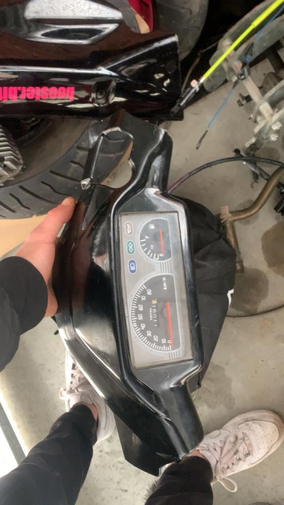 Mbk onderdelen, Vélos & Vélomoteurs, Pièces de cyclomoteur | Scooters, Comme neuf, Réservoir, Envoi