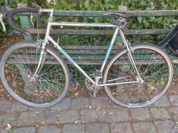 Klassieke koersfiets  beschikbaar voor biedingen