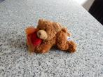nr.157- Knuffel: beertje met hart, Kinderen en Baby's, Speelgoed | Knuffels en Pluche, Ophalen of Verzenden, Beer