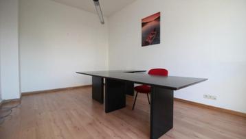 Commerce à louer à Uccle beschikbaar voor biedingen