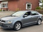 VW JETTA 1.6 TDi * 2011*Euro5* 199.000 km* NAvi* A/C, Te koop, Zilver of Grijs, Berline, 5 deurs