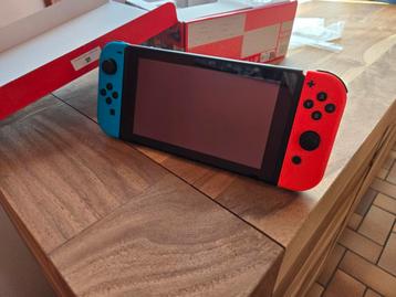 Nintendo switch sous garantie + supermario + fc 24 beschikbaar voor biedingen