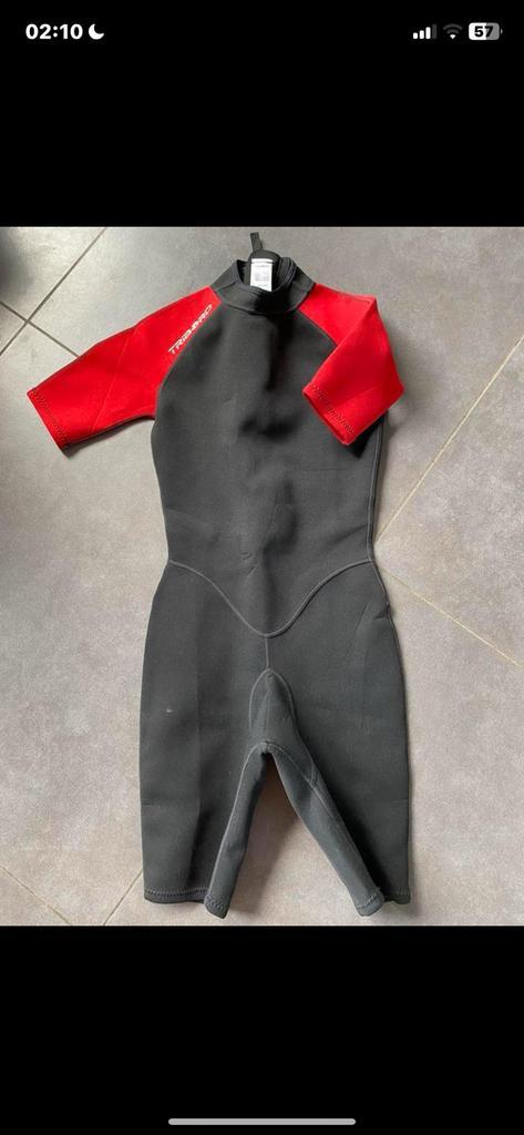 Combinaison de plongée enfants 12 et 14ans super bon état, Watersport en Boten, Watersportkleding, Gebruikt, Wetsuit, Kind, Ophalen of Verzenden