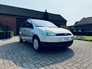 Ford Fiesta 1.3 Essence * Euro4 * Garantie * 5 portes *