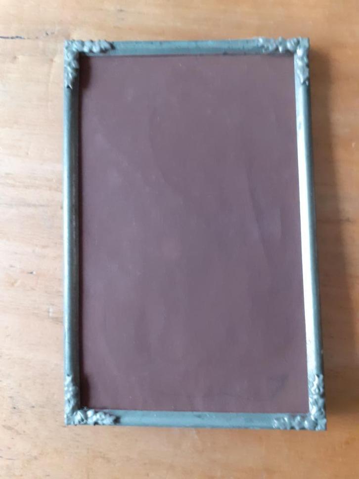 Vintage fotolijst 8 x 13 cm, zilverkleurig metaal, Audio, Tv en Foto, Fotografie | Fotolijsten, Gebruikt, Ophalen of Verzenden