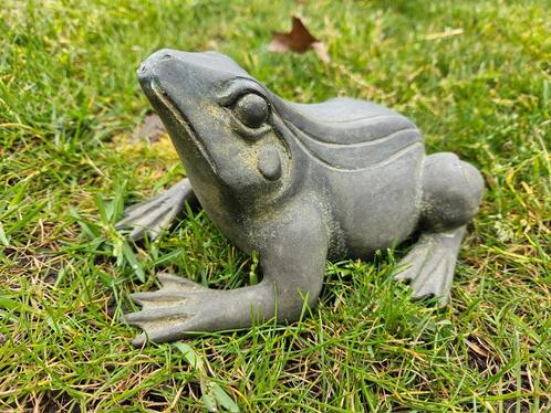Bronzen kikker kan water spuiten, ruime keuze bronzen beeld, Tuin en Terras, Tuinbeelden, Zo goed als nieuw, Dierenbeeld, Overige materialen