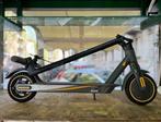 elektrische scooter nieuw in de doos + knipperlicht, Fietsen en Brommers, Ophalen, Nieuw, Elektrische step (E-scooter)