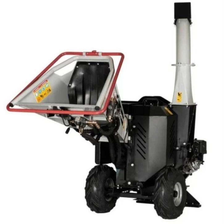 Lumag HC15H-NL benzine hakselaar, Tuin en Terras, Hakselaars, Zo goed als nieuw, Benzine, Ophalen