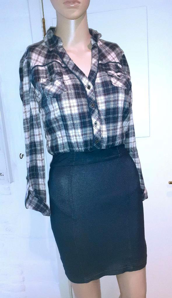 Korte jurk blauw met ruitjes Tally Weijl XS of 34, Kleding | Dames, Jurken, Nieuw, Maat 34 (XS) of kleiner, Blauw, Boven de knie