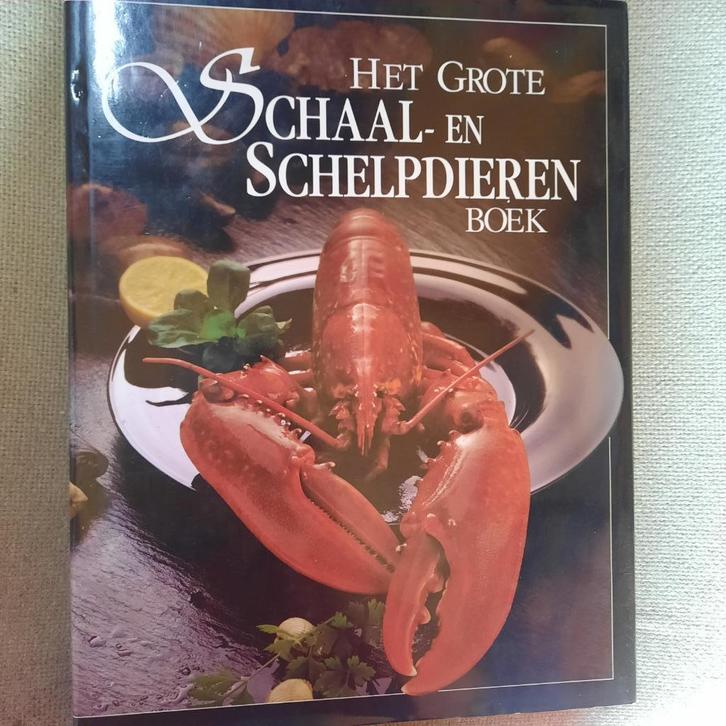HET GROTE SCHAAL- EN SCHELPDIEREN BOEK-CHRISTIAN TEUBNER, Boeken, Kookboeken, Ophalen of Verzenden