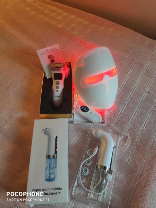 3 gezichtsverzorging app radiofrequentie multifunction, Handtassen en Accessoires, Uiterlijk | Cosmetica en Make-up, Zo goed als nieuw