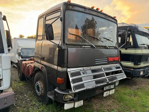 BERLIET TR350 *V8-TRACTEUR* (bj 1977), Autos, Camions, Entreprise, Achat, Autres marques, Diesel, Boîte manuelle, Argent ou Gris