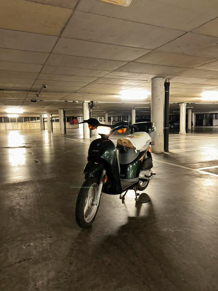 Piaggio Free b-klasse, Fietsen en Brommers, Brommers | Crossbrommers, Gebruikt, Ophalen
