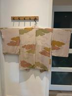 Haori japonais vintage en soie – Nuages pastel avec himo, Kleding | Dames, Overige Dameskleding, Autre, Ophalen of Verzenden, Gedragen