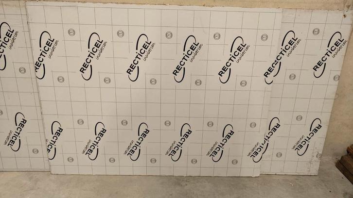 Recticel vloerisolatie 250x120, 3 volledige en 1 ingekorte, Doe-het-zelf en Bouw, Isolatie en Afdichting, Zo goed als nieuw, Vloerisolatie