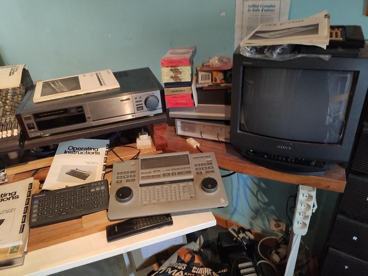 matériel de mixage, montage vidéo (Mackie, sony, kenwood, Pa, Muziek en Instrumenten, Mengpanelen, Zo goed als nieuw, 10 tot 20 kanalen