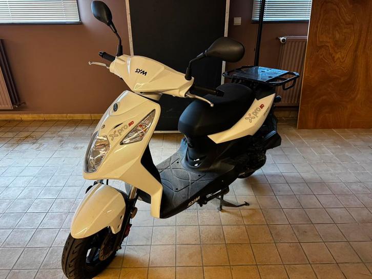 Sym X-pro Scooter B klasse, Fietsen en Brommers, Scooters | SYM, Gebruikt, Overige modellen, Klasse B (45 km/u), Benzine, Ophalen