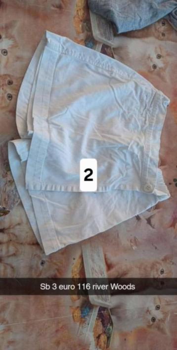Kinderkleren beschikbaar voor biedingen