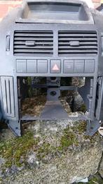 Console vw polo 9n 9n3  me contacter mp, Enlèvement