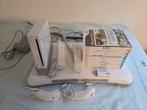 NINTENDO WII met ballance board, 10 games & Wii2HDMI, Games en Spelcomputers, Ophalen, Met 2 controllers, Met games