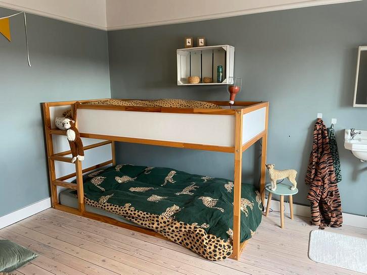 Kinderkamper thema jungle met veel accesoires, Kinderen en Baby's, Kinderkamer | Complete kinderkamers, Zo goed als nieuw, Ophalen