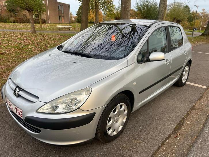 Peugeot 307 1.6 HDi – 2005 – 240.000 km, Auto's, Peugeot, Particulier, Airbags, Alarm, Cruise Control, Mistlampen, Radio, Trekhaak