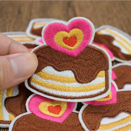 Patch thermocollant Cake enfants - 55 x 56 mm, Collections, Vêtements & Patrons, Neuf, Enlèvement ou Envoi