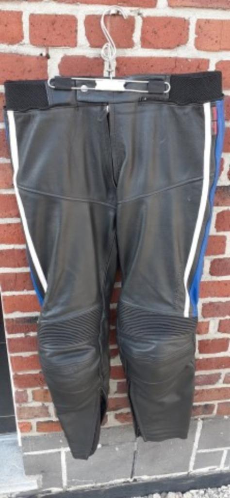 Pantalon de moto en cuir imperméable Hein Geriche taille 56, Motos, Vêtements | Vêtements de moto, Pantalon | cuir, Hommes, Neuf, sans ticket