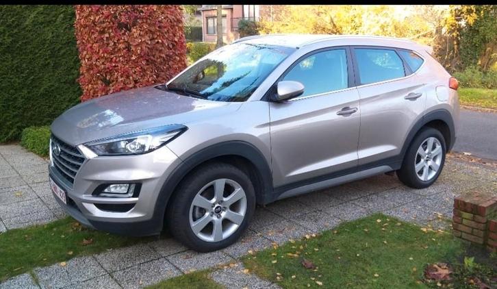 Jantes de 18 pouces avec de très bons pneus d'été, Autos : Pièces & Accessoires, Pneus & Jantes, Pneu(s), Pneus été, 18 pouces