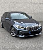 BMW 118i M-pack/Automaat/Full LED/1J garantie, Auto's, BMW, Automaat, 1 Reeks, Leder en Stof, Zilver of Grijs