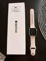 Apple Watch SE 40 mm - Beige - July 2024, Handtassen en Accessoires, Smartwatches, Ophalen, Conditie, Zo goed als nieuw