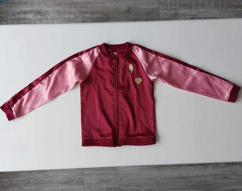 Licht vestje lange mouwen en rits. Maat 110/116 goede staat, Kinderen en Baby's, Kinderkleding | Maat 110, Gebruikt, Meisje, Trui of Vest