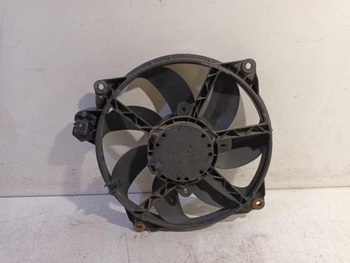 KOELVENTILATORMOTOR Renault Scénic III (JZ) (214810898R), Auto-onderdelen, Airco en Verwarming, Renault, Gebruikt