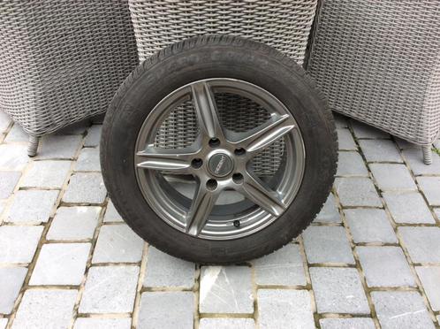 Winterbanden set + Alu velgen  BMW 1 serie, Auto-onderdelen, Banden en Velgen, Banden en Velgen, Winterbanden, 16 inch, 205 mm