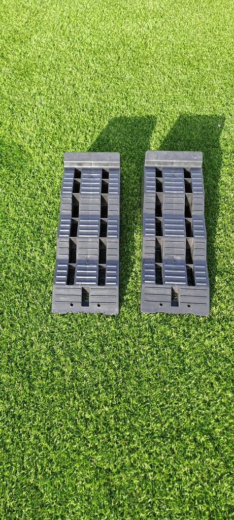 Thule Leveller oprijblokken, Caravans en Kamperen, Caravanaccessoires, Zo goed als nieuw, Ophalen