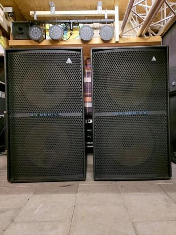 Adamson SX-18 Dubbel 18 inch Subwoofers beschikbaar voor biedingen