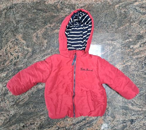 Mt 86 Rode winterjas, wit zwart gestreepte voering, Kinderen en Baby's, Babykleding | Maat 86, Zo goed als nieuw, Jongetje, Jasje