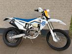 NIEUW Husqvarna FE 250 HERITAGE, Motos, Motos | Husqvarna, Entreprise, Permis Moto A2 minimum, Enduro, Contrôle de traction