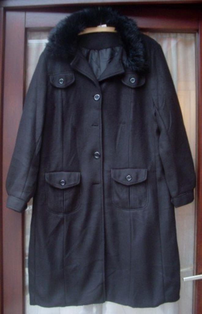 Zwarte damesjas van LBP/magnet met zachte kraag maat 42/44, Kleding | Dames, Jassen | Winter, Zo goed als nieuw, Maat 42/44 (L)