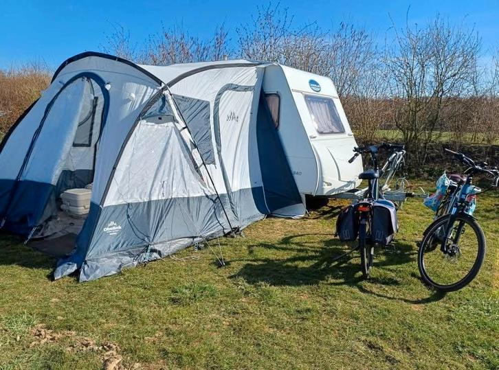 Voortent, Caravans en Kamperen, Tenten, Zo goed als nieuw, Ophalen