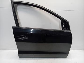 PORTIER RECHTS VOOR Volkswagen Polo V (6R) (01-2009/05-2022) beschikbaar voor biedingen