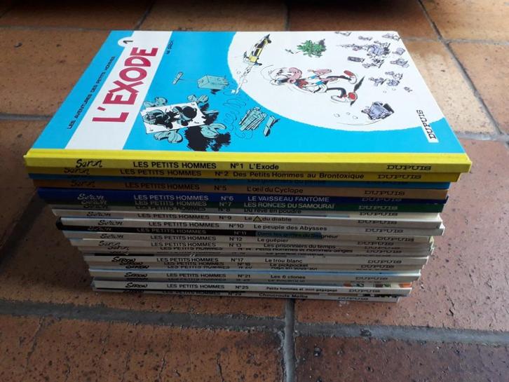 23 bandes dessinées LES PETITS HOMMES, Boeken, Stripverhalen, Zo goed als nieuw, Meerdere stripboeken, Ophalen
