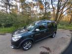 Zeer mooie gezinswagen dacia dokker stepway 1.2 TCe euro 5b, Auto's, Euro 5, 4 cilinders, Handgeschakeld, Particulier