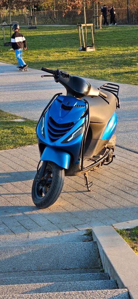 Piaggio zip iget, Motoren, Motoren | Piaggio, Particulier, Scooter, Ophalen