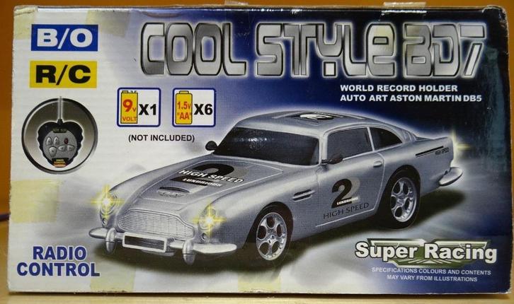 ASTON MARTIN DB5 1964 R/C Big Scale 1/12 COOLSTYLE Neuve+Bte, Hobby en Vrije tijd, Modelauto's | 1:5 tot 1:12, Nieuw, Auto, 1:9 t/m 1:12