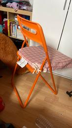 Chaise pliable bureau, Enfants & Bébés, Chambre d'enfant | Tables & Chaises, Comme neuf