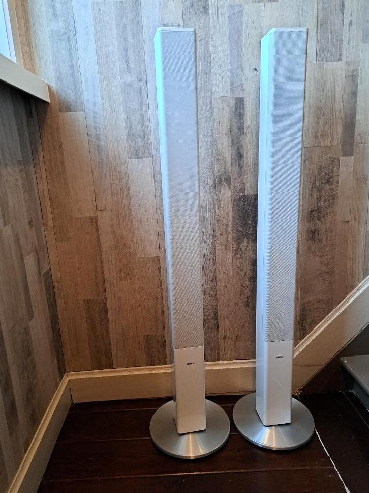 LOEWE HIGH END LUIDSPREKERS -hoogglans wit, Audio, Tv en Foto, Luidsprekerboxen, Nieuw, Front, Rear of Stereo speakers, 60 tot 120 watt