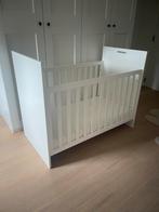 Babybed bopita, Kinderen en Baby's, Kinderkamer | Bedden, Ophalen, Gebruikt, Minder dan 140 cm, Matras