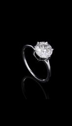 2,05 ct Lab-Grown Diamant Solitair Ring, hrd ant certificaat, Handtassen en Accessoires, Ringen, Wit, Ophalen of Verzenden, Zo goed als nieuw