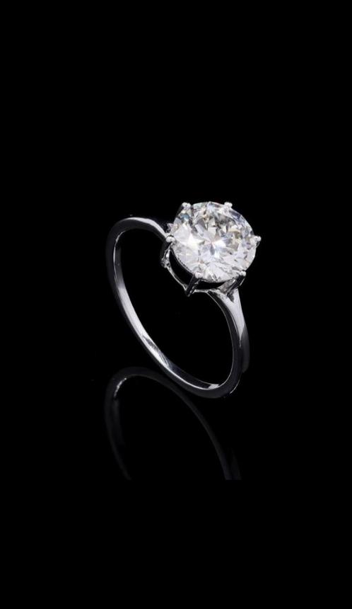 2,05 ct Lab-Grown Diamant Solitair Ring, hrd ant certificaat, Handtassen en Accessoires, Ringen, Zo goed als nieuw, Wit, Goud